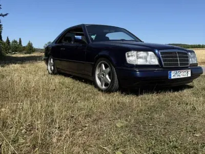 Gebraucht Mercedes 300 220 PS (161 kW) 1994 Blau Coupé