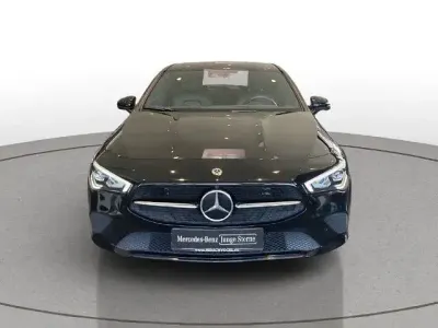 Gebraucht Mercedes CLA220 Shooting Brake 190 PS (139 kW) 2023 Kombi