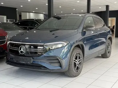Gebraucht Mercedes EQA250 AMG 139 kW (190 PS) 2021 Blau SUV