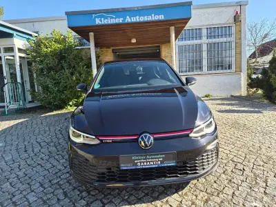 Gebraucht VW Golf VIII GTI 245 PS (180 kW) 2023 Schwarz Limousine