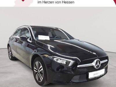 Gebraucht Mercedes A250 Progressive 160 PS (117 kW) 2022 Kosmosschwarz metallic Limousine