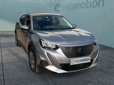 Second-hand Peugeot e-2008 Active 100 kW (136 CP) 2021 Argintiu SUV