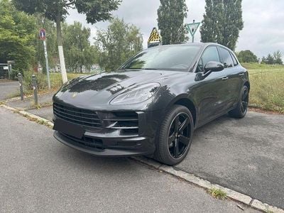 Porsche Macan S