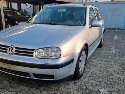 gebraucht VW Golf IV 1,6 16v AHK (Tüv 1 Jahr)