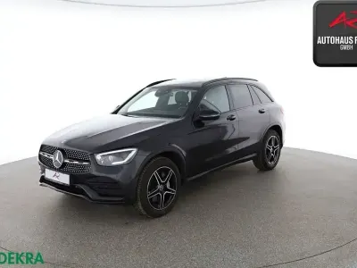 Gebraucht Mercedes GLC300 AMG 272 PS (200 kW) 2021 Grau SUV