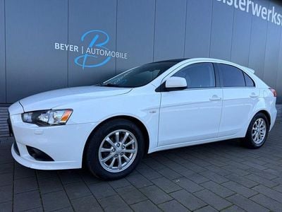 Gebraucht Mitsubishi Lancer Sportback Edition 117 PS (86 kW) 2010 Weiß Limousine