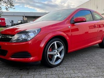 gebraucht Opel Astra GTC Astra HKlima Tempomat Sitzheizung Navi TÜV NEU