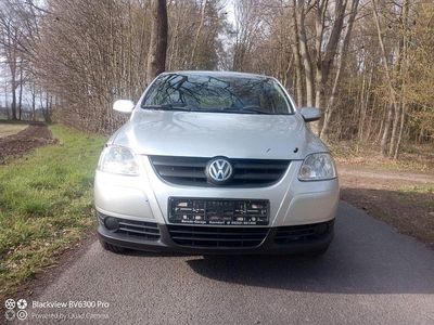 Gebraucht VW Fox 54 PS (39 kW) 2008 Silber Kleinwagen