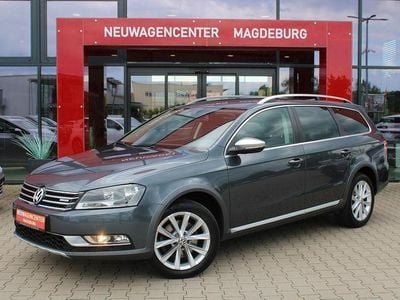 Islandgrau perleffekt Gebraucht 2013 VW Passat Alltrack Kombi | 5.990 €