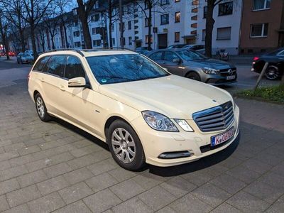 gebraucht Mercedes E200 E-Klasse T-Modell CDI -7 Sitzer-Euro5