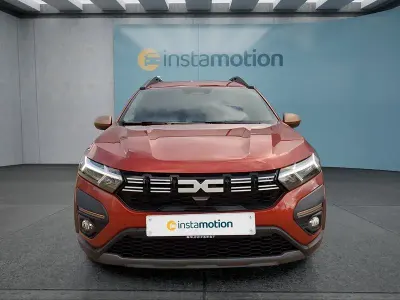 Neu Dacia Jogger 141 PS (103 kW) 2025 Braun Van / Kleinbus