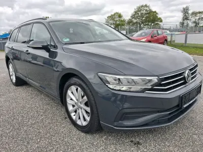 Używany VW Passat R 150 KM (110 kW) 2020 Szary Kombi