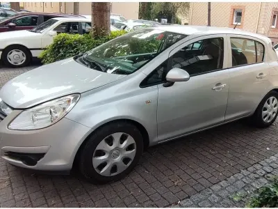 Gebraucht Opel Corsa Edition 80 PS (58 kW) 2009 Silber Kleinwagen