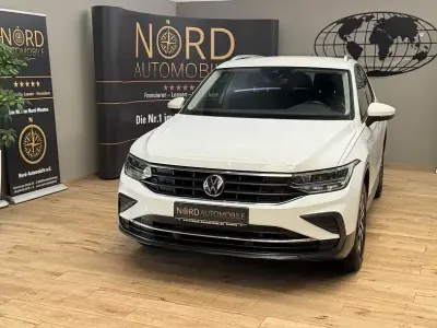 Używany VW Tiguan Active 245 KM (180 kW) 2022 Biały SUV