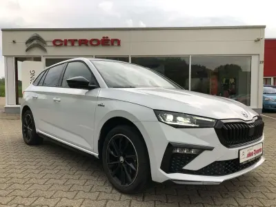 Gebraucht Skoda Scala Monte Carlo 150 PS (110 kW) 2024 Moonweiss metallic Kleinwagen