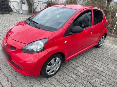 Usata Toyota Aygo 68 CV (50 kW) 2008 Rosso Utilitaria