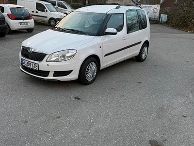 Gebraucht Skoda Roomster 80 PS (58 kW) 2011 Weiß Van / Kleinbus