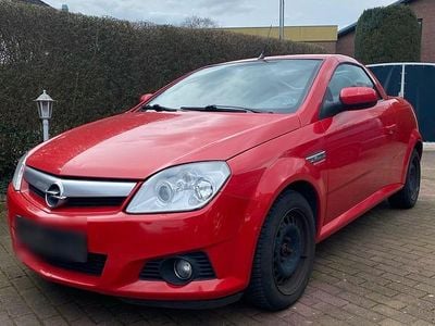 Second-hand Opel Tigra 90 CP (66 kW) 2005 Roșu Cabrio