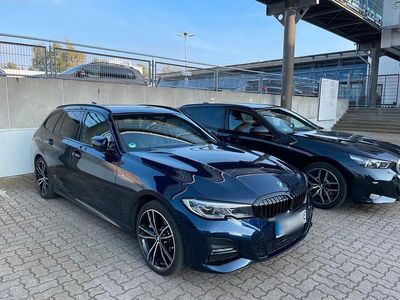 BMW 330e