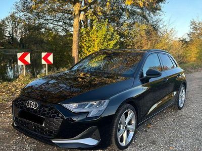 Schwarz Gebraucht 2024 Audi A3 Advanced Plus Limousine | 33.999 € (Fairer Preis)