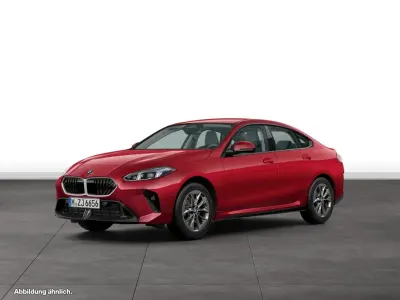 Gebraucht BMW 220 156 PS (114 kW) 2025 Fire red metallic Coupé