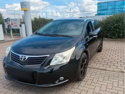 Gebraucht Toyota Avensis T2 150 PS (110 kW) 2010 Schwarz Kombi