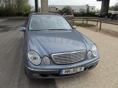 Mercedes E500