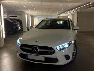 Mercedes A220