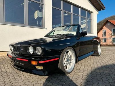 Schwarz Gebraucht 1990 BMW M3 Cabriolet Performance Cabrio | 74.000 €