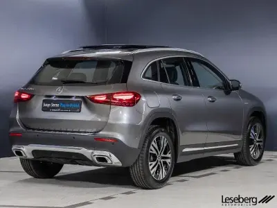 Gebraucht Mercedes GLA250 Progressive 218 PS (160 kW) 2025 Mountaingrau SUV