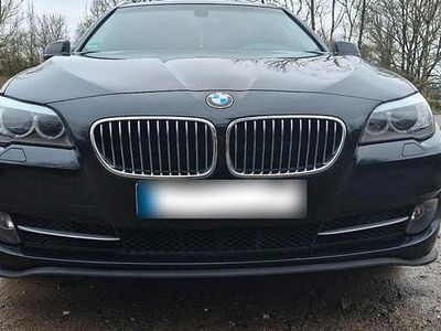 Gebraucht BMW 520 184 PS (135 kW) 2011 Schwarz Kombi