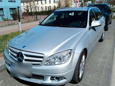 Gebraucht Mercedes C200 135 PS (99 kW) 2009 Silber Kombi