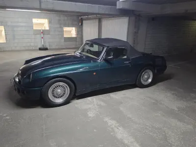 Käytetty MG RV8 190 HP (139 kW) 1994 Avoauto