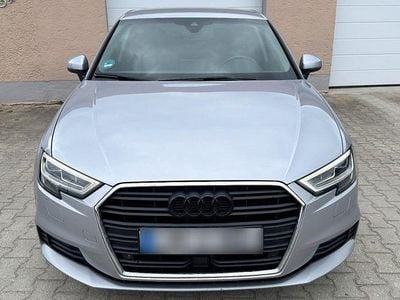 Gebraucht Audi A3 Comfort 150 PS (110 kW) 2017 Silber Limousine