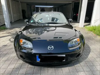 Używany Mazda MX5 Energy 126 KM (92 kW) 2006 Czarny Kabriolet