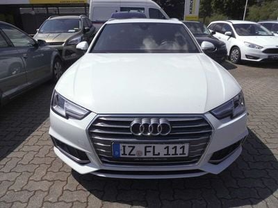 Gebraucht Audi A4 Sport 190 PS (139 kW) 2018 Gletscherweiß metallic Kombi
