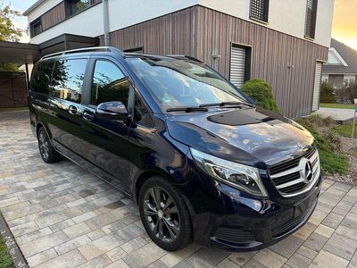 Mercedes V220