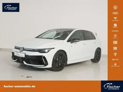 Używany VW Golf VIII Black Edition 333 KM (244 kW) 2025 Biały Sedan/Limuzyna