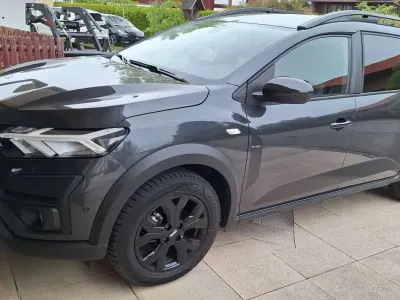 Brugt Dacia Jogger Extreme 110 HK (80 kW) 2024 Sort MPV