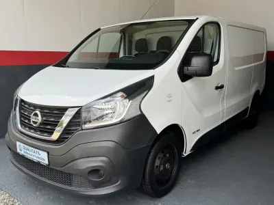 Gebraucht Nissan NV300 121 PS (88 kW) 2016 Weiß Van
