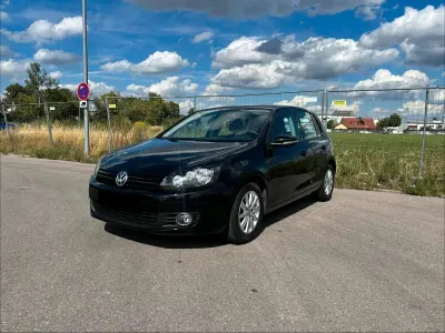 Gebraucht VW Golf VI 80 PS (58 kW) 2009 Schwarz Kleinwagen