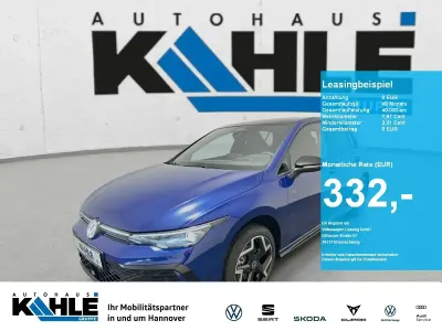 Ny VW Golf VIII R-line 150 HK (110 kW) 2026 Blå Sedan