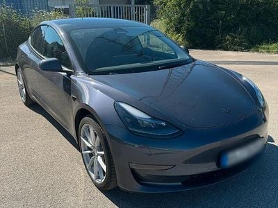 Second-hand Tesla Model 3 Long Range AWD 366 kW (498 CP) 2022 Berlinǎ