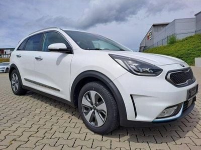 Gebraucht Kia Niro Vision 141 PS (103 kW) 2018 Schneeweiss SUV