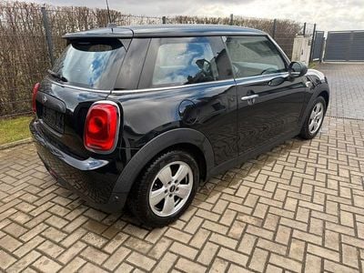 Gebraucht Mini ONE 75 PS (55 kW) 2016 Schwarz Kleinwagen