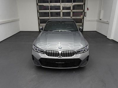 Gebraucht BMW 320 M Sport 184 PS (135 kW) 2024 Grau Limousine