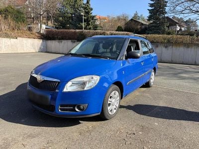 Gebraucht Skoda Fabia 69 PS (50 kW) 2009 Blau Coupé