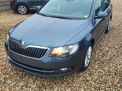Gebraucht 2015 Skoda Superb Exclusive Kombi | 5.800 € (Superpreis)