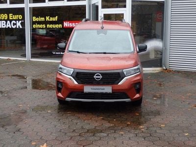 Neu Nissan Townstar Tekna 131 PS (96 kW) 2025 Orange Van