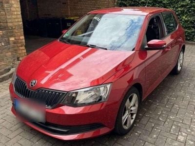 Usata Skoda Fabia Easy 60 CV (44 kW) 2016 Rosso Station wagon